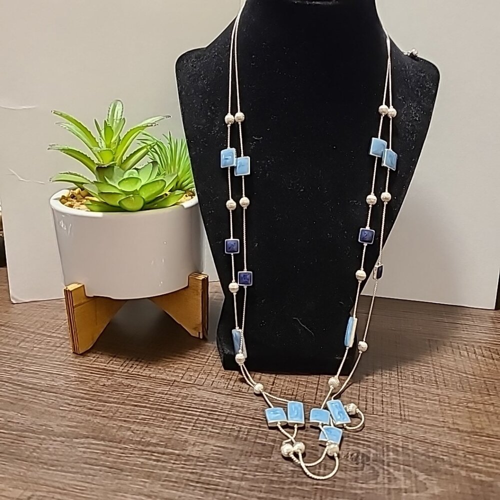 Blue Square Bead Multi Strand Necklace Silver Tone Fashion Jewelry Pre-Owned